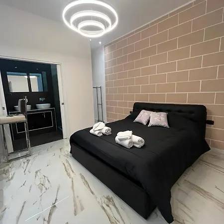 Mada's Deluxe Apartment Bari